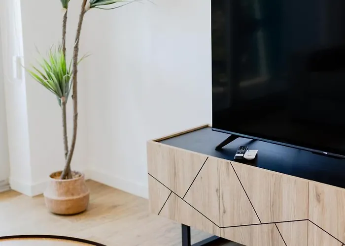 Daire Sunny | Balcony & Pool