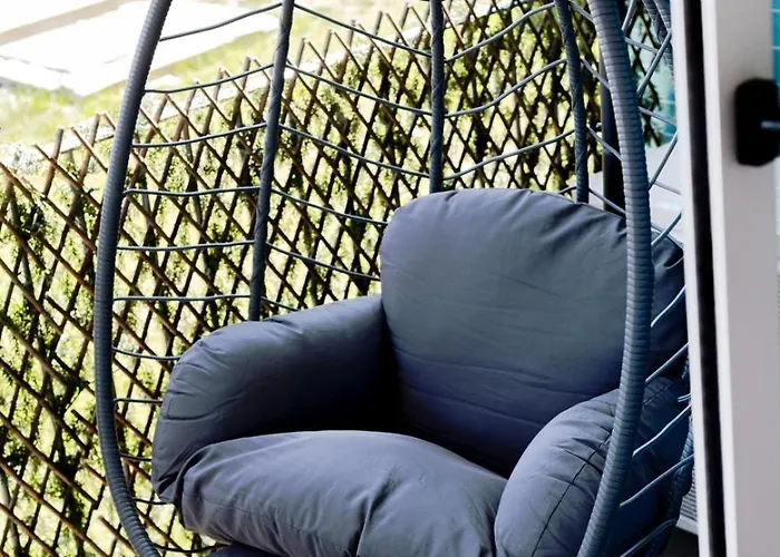 Sunny | Balcony & Pool Daire