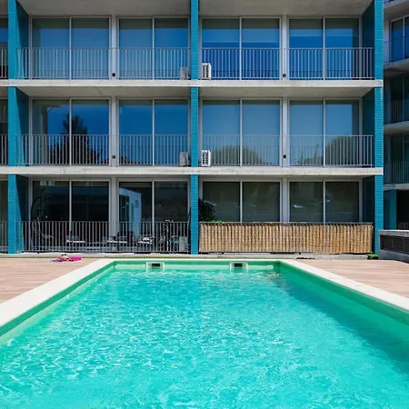 Sunny | Balcony & Pool *