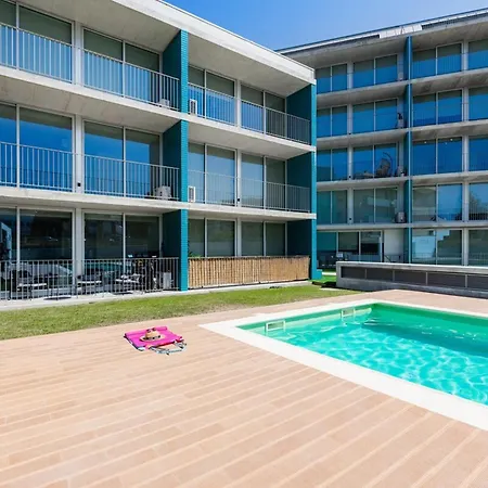 Daire Sunny | Balcony & Pool