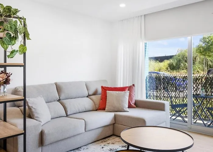 Apartamento Sunny | Balcony & Pool *
