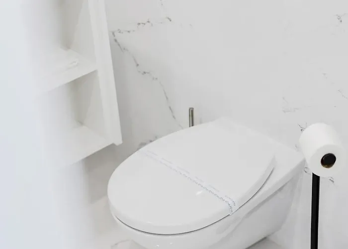 Sunny | Balcony & Pool Apartamento *